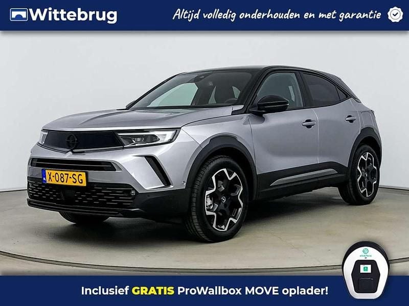 Grijs Gebruikt 2024 Opel Mokka-e Ultimate SUV | € 27.925 (Duur) - Afbeelding 1/3