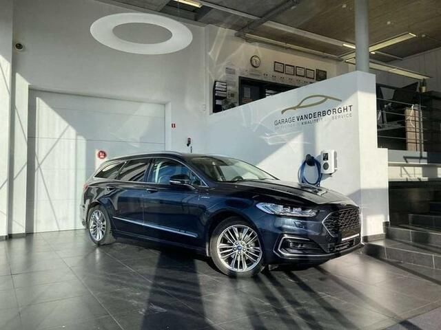 Grijs Gebruikt 2021 Ford Mondeo Vignale Stationwagen | € 25.888 (Iets duurder) - Afbeelding 1/4