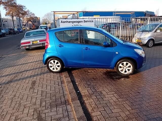 Occasion Opel Agila Edition 65 PK (47 kW) 2011 Blauw Hatchback