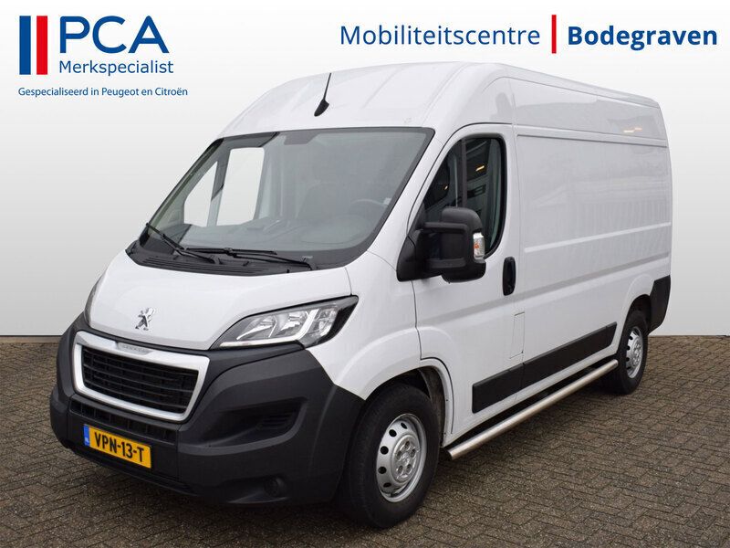 Wit Gebruikt 2022 Peugeot Boxer Premium Van | € 22.995 (Iets duurder) - Afbeelding 1/4