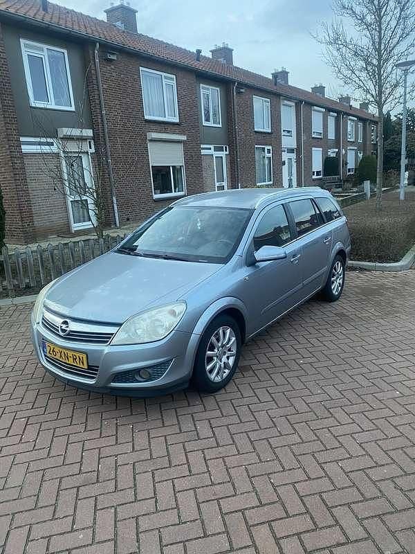 Occasion 2007 Opel Astra Stationwagen | € 1.500 (Goede deal) - Afbeelding 1/4