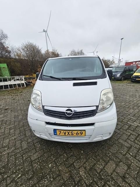 Gebruikt 2012 Opel Vivaro MPV | € 2.200 (Super prijs) - Afbeelding 1/4