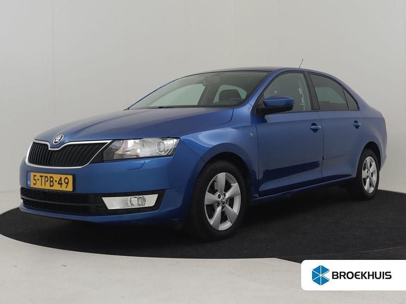 Occasion Skoda Rapid Elegance 104 PK (76 kW) 2014 Blauw Hatchback