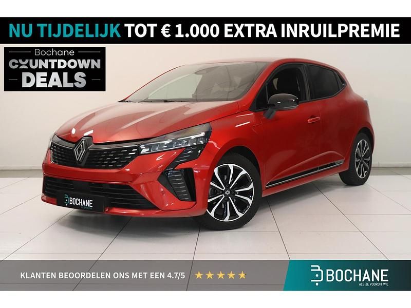 Rouge flamme (nnp) Gebruikt 2023 Renault Clio V Techno Hatchback | € 18.200 (Eerlijke prijs) - Afbeelding 1/4