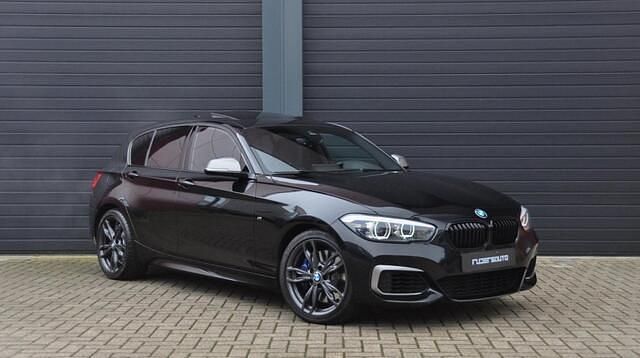 Zwart Gebruikt 2018 BMW M140 M Sport Hatchback | € 42.250 (Iets duurder) - Afbeelding 1/4