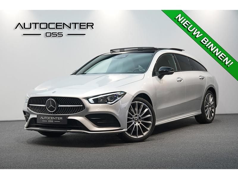 Zilver Gebruikt 2021 Mercedes CLA250 AMG line Sedan | € 31.945 (Eerlijke prijs) - Afbeelding 1/4