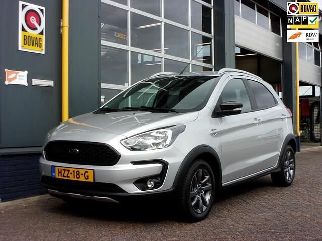 Grijs Occasion 2019 Ford Ka Plus Active Hatchback | € 11.845 (Eerlijke prijs) - Afbeelding 1/4
