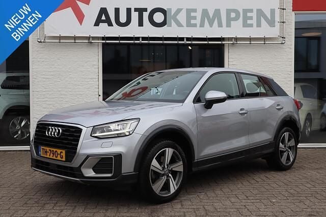 Grijs (metallic) Occasion 2018 Audi Q2 SUV | € 18.900 (Eerlijke prijs) - Afbeelding 1/4