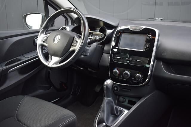 Occasion Renault Clio IV Night&Day 90 PK (66 kW) 2016 Wit Hatchback