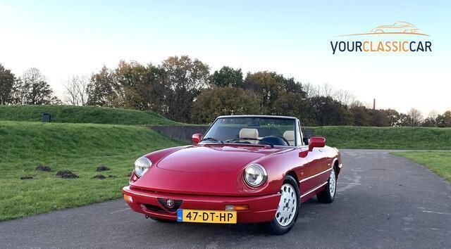 Rood Gebruikt 1992 Alfa Romeo Spider Cabriolet | € 21.745 - Afbeelding 1/4