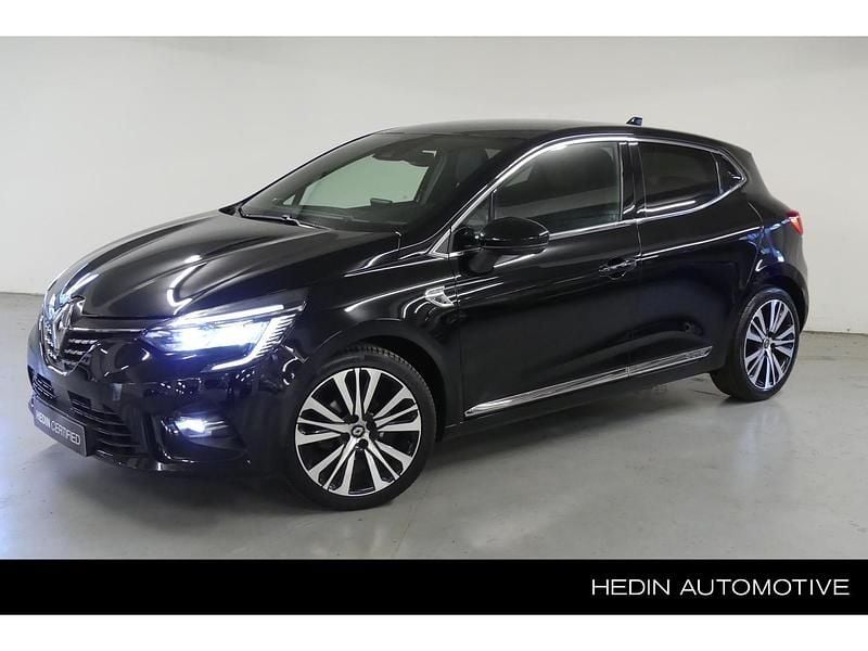 Noir etoilé Gebruikt 2020 Renault Clio V Initiale Paris Hatchback | € 18.745 - Afbeelding 1/4