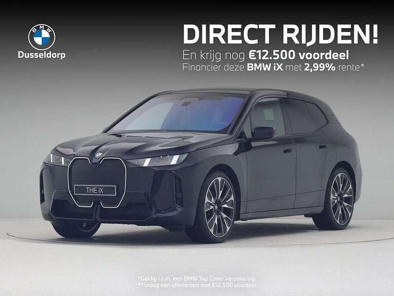 Zwart Nieuw 2025 BMW iX M Sport SUV | € 133.265 - Afbeelding 1/4