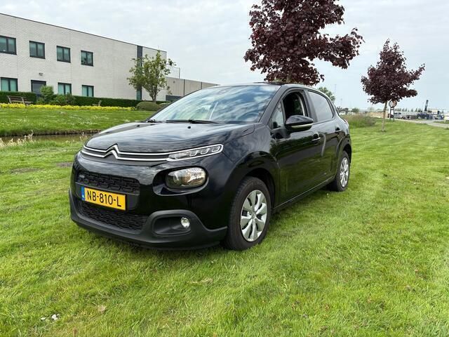 Zwart Gebruikt 2017 Citroën C3 Feel Hatchback | € 7.750 (Super prijs) - Afbeelding 1/4