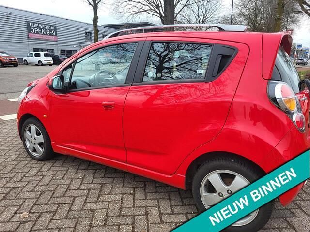 Occasion Chevrolet Spark LT 82 PK (60 kW) 2010 Rood Hatchback