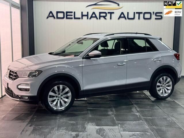 Wit Gebruikt 2019 VW T-Roc Sport SUV | € 22.950 (Super prijs) - Afbeelding 1/4