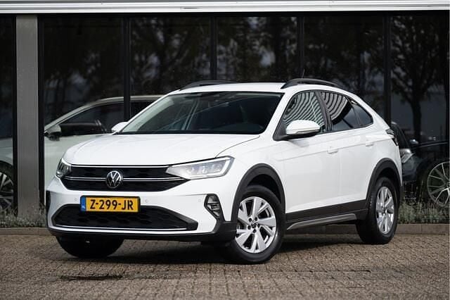 Wit Gebruikt 2023 VW Taigo Edition SUV | € 23.450 (Eerlijke prijs) - Afbeelding 1/4