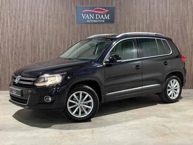 Zwart, metallic lak Gebruikt 2013 VW Tiguan Sport SUV | € 14.400 (Eerlijke prijs) - Afbeelding 1/4
