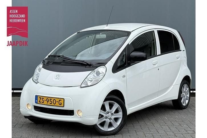 Occasion Peugeot iON Active 49 kW (67 PK) 2019 Hatchback