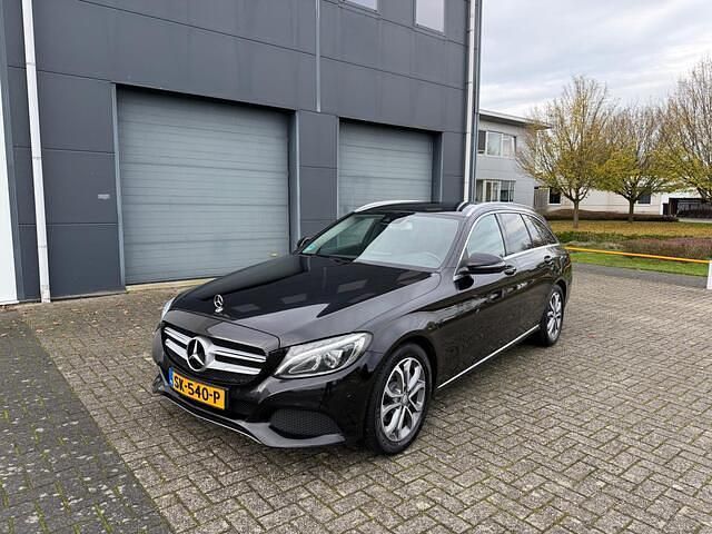 Zwart Gebruikt 2017 Mercedes C200 Prestige Stationwagen | € 12.950 (Super prijs) - Afbeelding 1/4