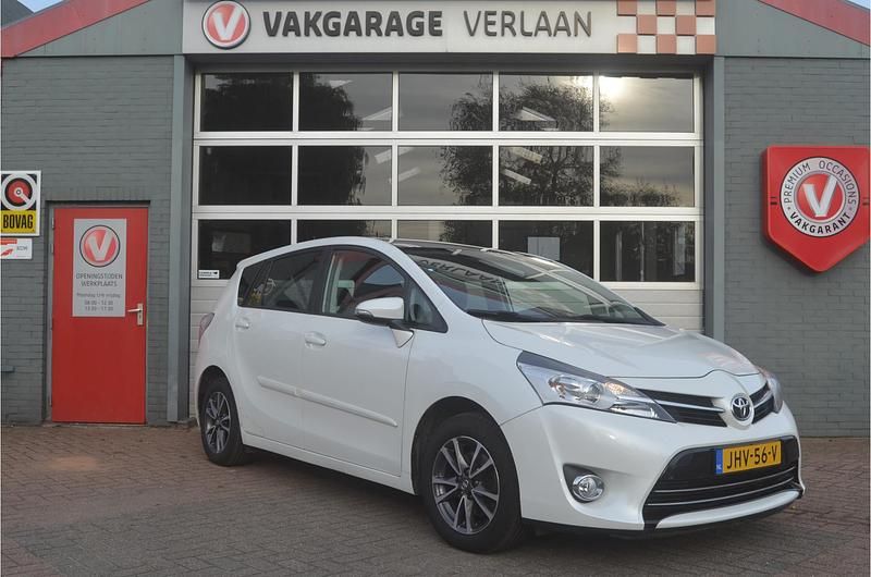 Occasion Toyota Verso 132 PK (97 kW) 2013 Wit MPV
