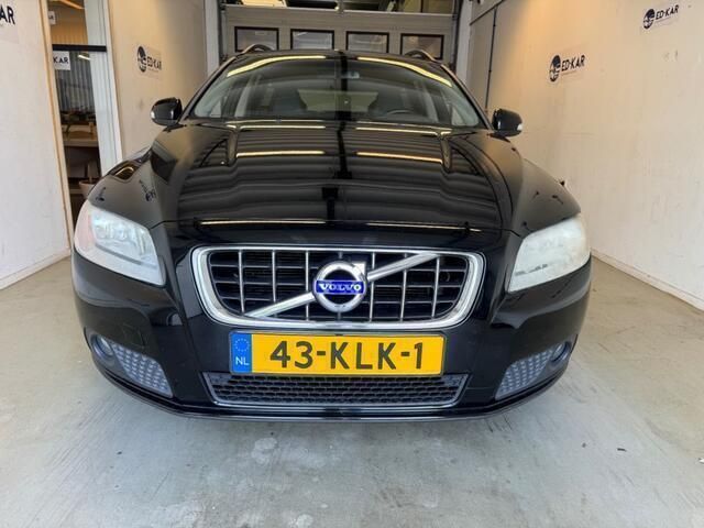 Occasion Volvo V70 145 PK (106 kW) 2010 Zwart, metallic lak Stationwagen