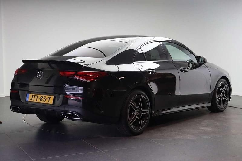 Occasion Mercedes CLA180 116 PK (85 kW) 2021 Zwart Sedan