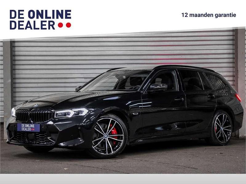 Occasion 2023 BMW 320e M Sport Stationwagen | € 37.450 (Eerlijke prijs) - Afbeelding 1/4
