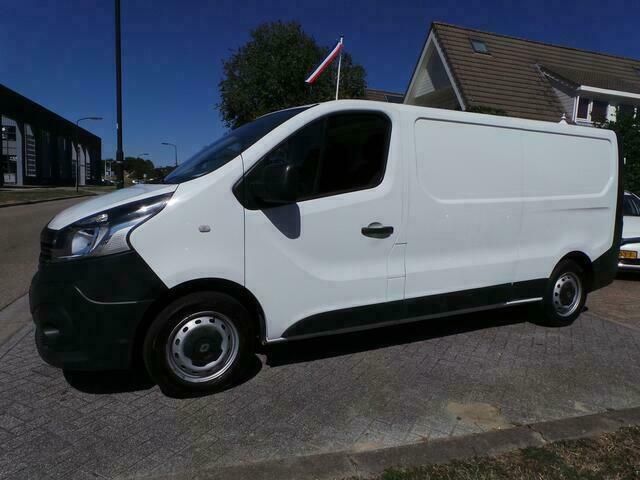 Wit Gebruikt 2016 Renault Trafic Van | € 6.950 (Super prijs) - Afbeelding 1/4