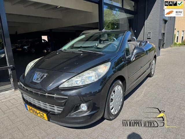 Zwart Occasion 2011 Peugeot 207 CC Cabriolet | € 4.950 (Eerlijke prijs) - Afbeelding 1/4