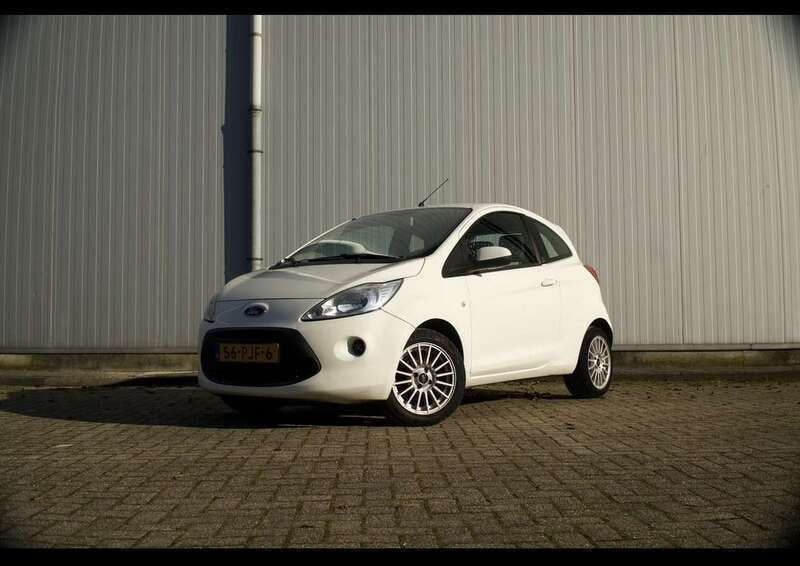 Wit Gebruikt 2011 Ford Ka S Hatchback | € 3.799 (Eerlijke prijs) - Afbeelding 1/4