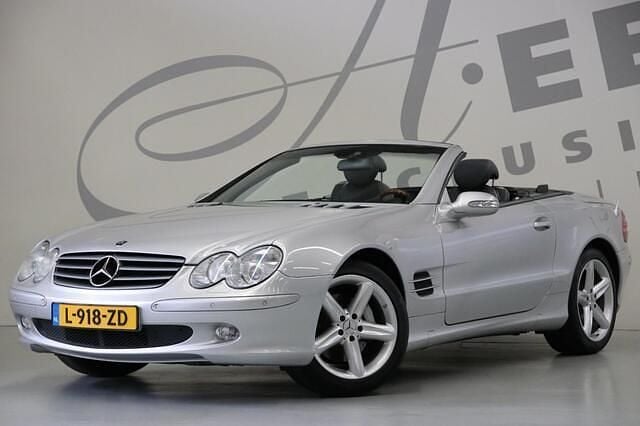 Grijs Gebruikt 2003 Mercedes SL500 Cabriolet | € 22.450 (Eerlijke prijs) - Afbeelding 1/4