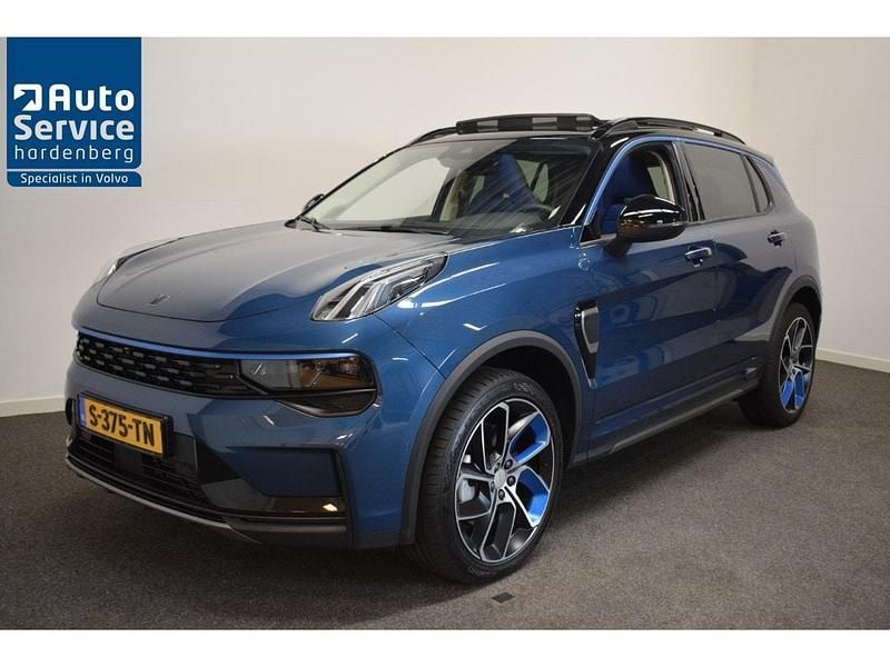 Blauw Gebruikt 2023 Lynk & Co 01 SUV | € 25.450 (Eerlijke prijs) - Afbeelding 1/4