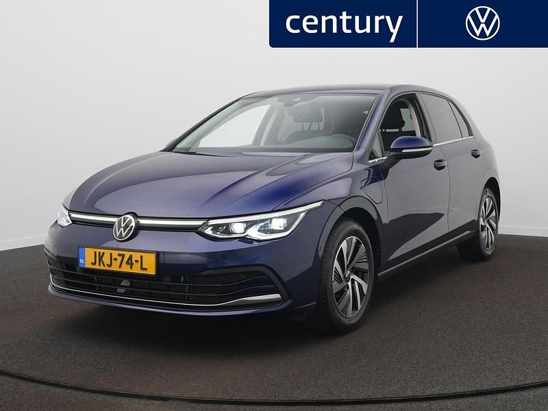 Blauw Gebruikt 2022 VW Golf VIII Style Hatchback | € 25.900 (Goede deal) - Afbeelding 1/4