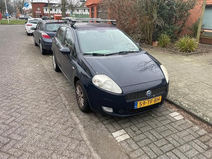 Occasion 2006 Fiat Punto | € 2.000 (Eerlijke prijs) - Afbeelding 1/4