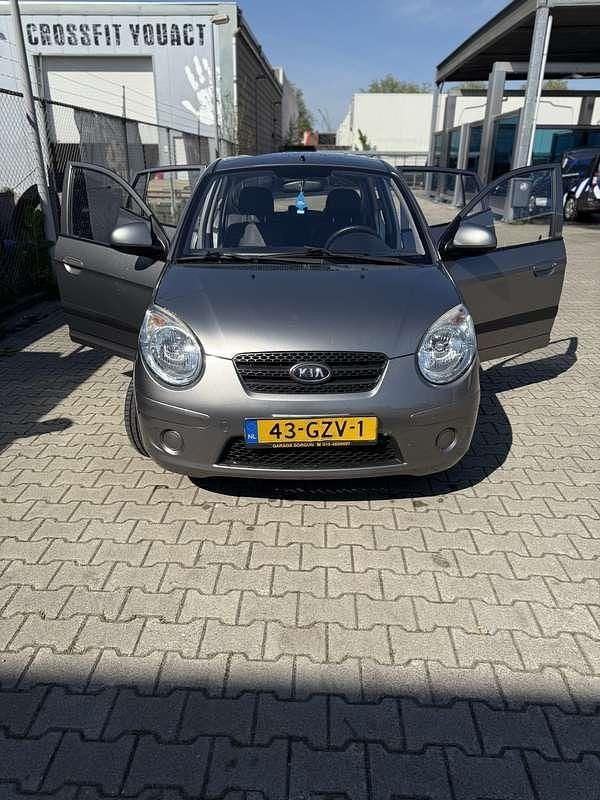 Grijs Occasion 2008 Kia Picanto Hatchback | € 700 (Super prijs) - Afbeelding 1/4