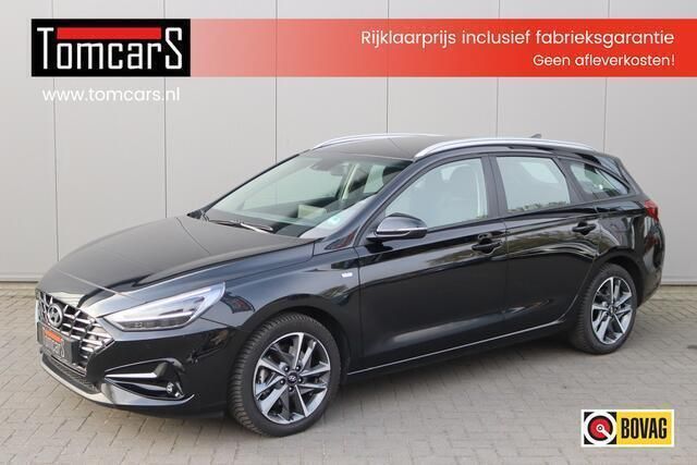 Zwart Gebruikt 2024 Hyundai i30 Comfort Stationwagen | € 25.950 (Goede deal) - Afbeelding 1/4