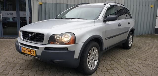Occasion Volvo XC90 Momentum 210 PK (154 kW) 2005 Grijs (metallic) SUV