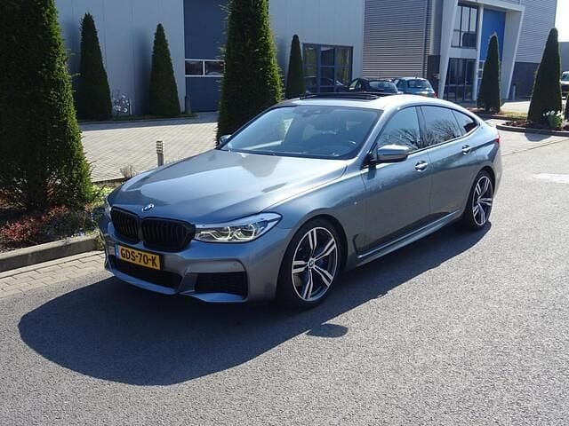 Grijs (metallic) Gebruikt 2018 BMW 630 Executive Coupé | € 24.950 (Eerlijke prijs) - Afbeelding 1/4