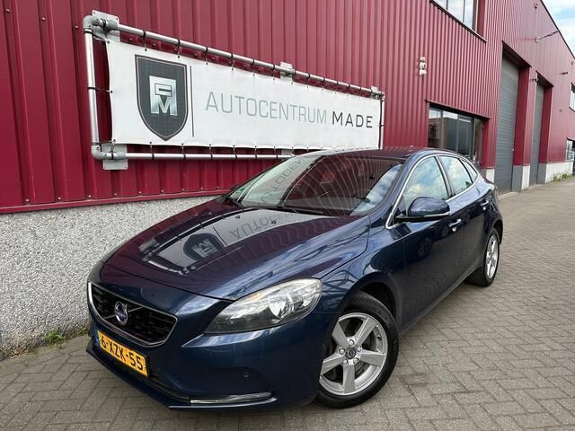 Blauw Gebruikt 2014 Volvo V40 Business Edition Stationwagen | € 5.750 (Eerlijke prijs) - Afbeelding 1/4