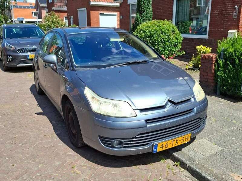 Grijs Gebruikt 2007 Citroën C4 Hatchback | € 950 (Super prijs) - Afbeelding 1/4