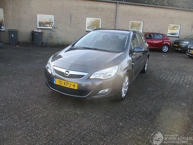 Occasion Opel Astra 2012 Grijs Stationwagen