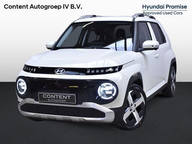 Atlas white Occasion 2025 Hyundai Inster Hatchback | € 27.835 (Duur) - Afbeelding 1/1