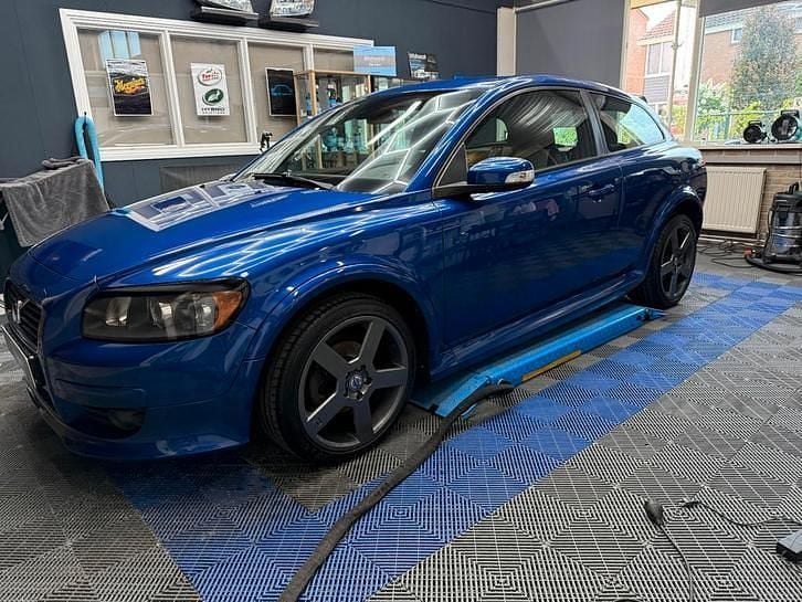 Gebruikt 2007 Volvo C30 R-Design Momentum Hatchback | € 3.800 - Afbeelding 1/4