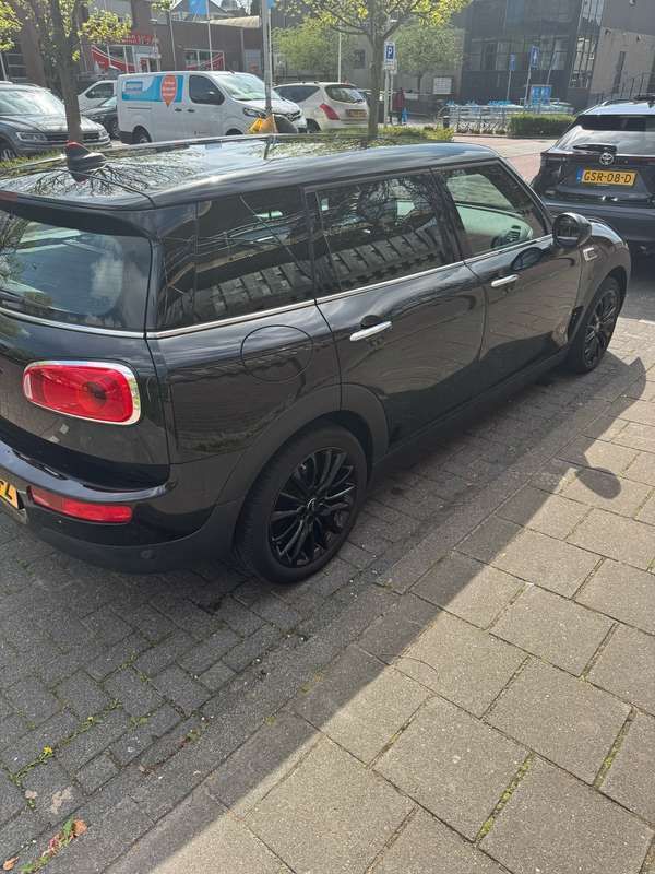 Zwart Gebruikt 2018 Mini Cooper Clubman Salt Stationwagen | € 15.990 (Eerlijke prijs) - Afbeelding 1/4