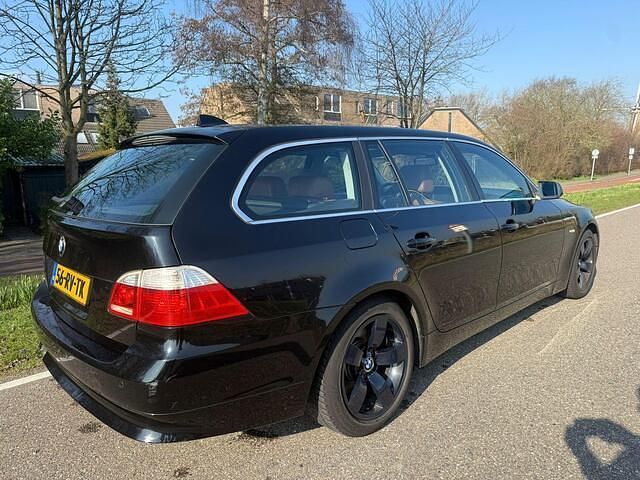 Occasion BMW 525 218 PK (160 kW) 2005 Zwart Stationwagen