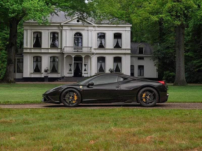 Zwart Gebruikt 2014 Ferrari 458 Coupé | € 399.500 - Afbeelding 1/4