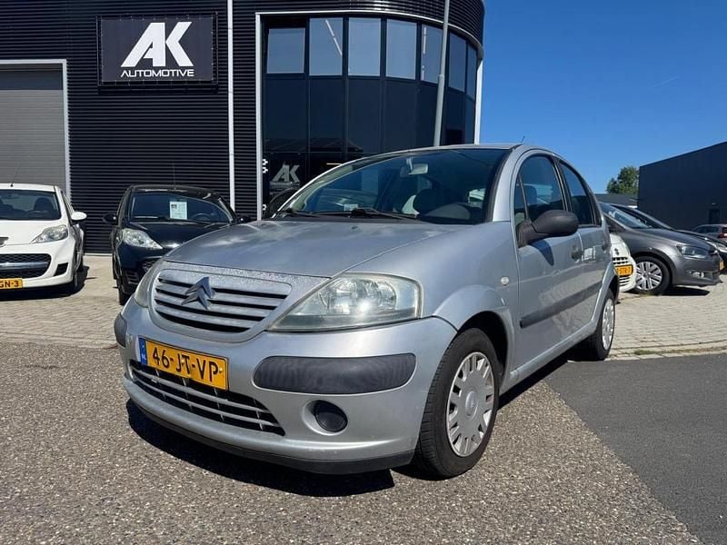 Hatchback Gebruikt 2002 Citroën C3 Prestige Hatchback | € 1.250 (Eerlijke prijs) - Afbeelding 1/4