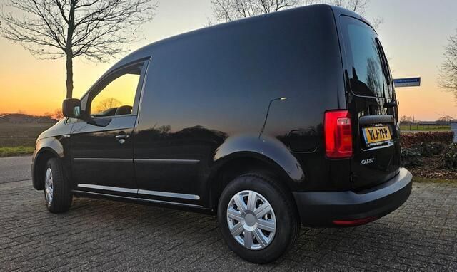 Occasion VW Caddy 84 PK (61 kW) 2015 Zwart MPV
