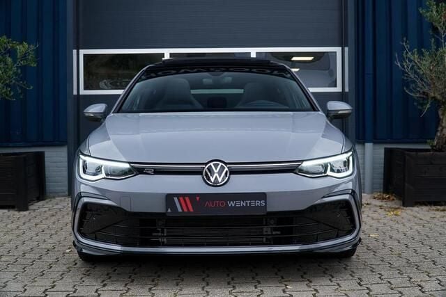 Occasion VW Golf VIII R-line 150 PK (110 kW) 2021 Grijs Hatchback