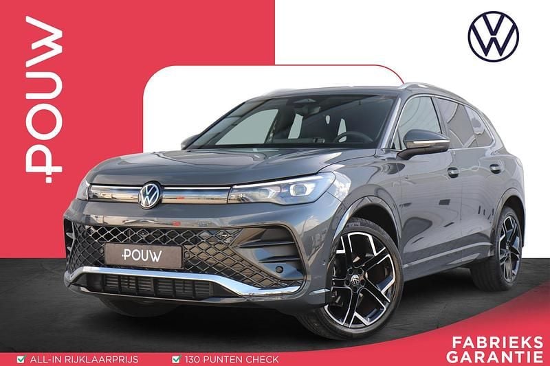 Grijs Gebruikt 2024 VW Tiguan Business SUV | € 47.900 (Goede deal) - Afbeelding 1/4